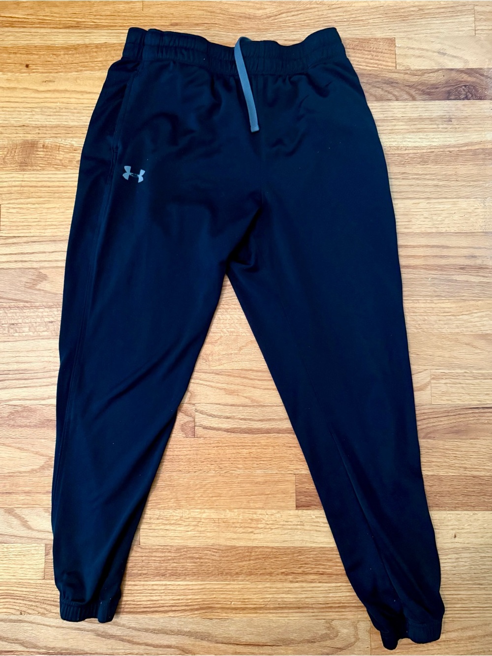 Under Armour athletic pants. Size large in black.